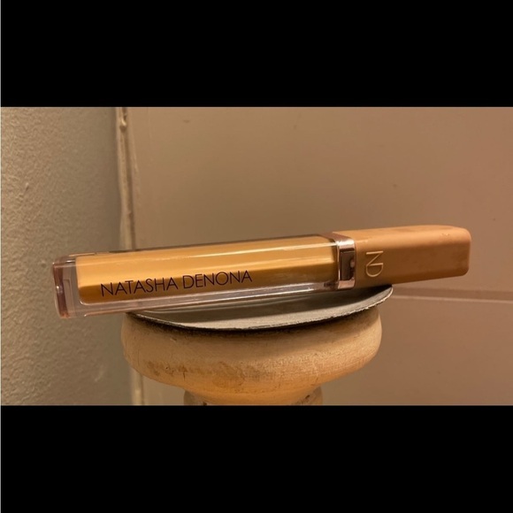 Natasha denona concealer y10 Hy-Glam Concealer - Picture 1 of 1